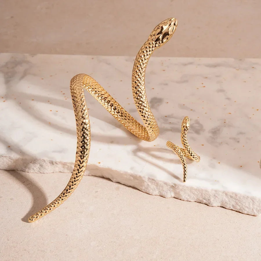 Cobra Ring Taboga Lifestyle, adjustable snake ring